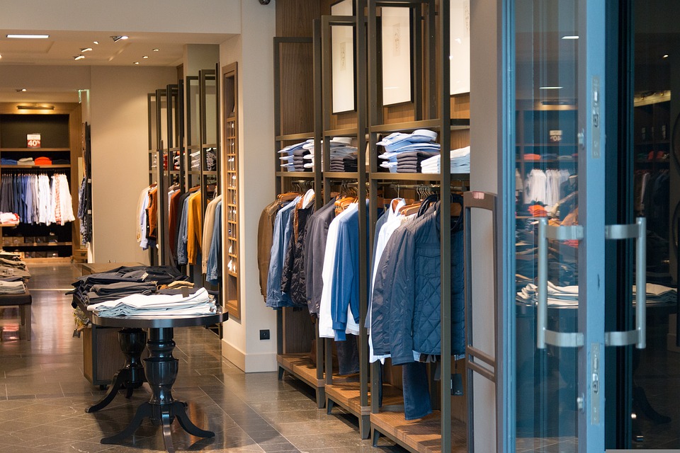 premiere fashion square mall